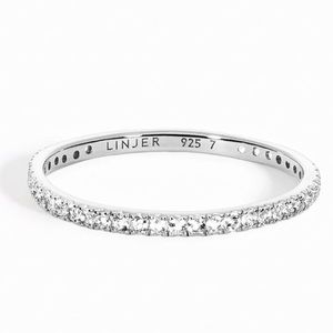 **SOLD** Linjer olivia eternity ring